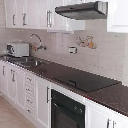 Apartamento 50 M De La Plage! Proche Du Centre Ville! Piscine! Vue Sur Et Montagnes! Wifi! 2 Vélos à Disposition! Cambrils