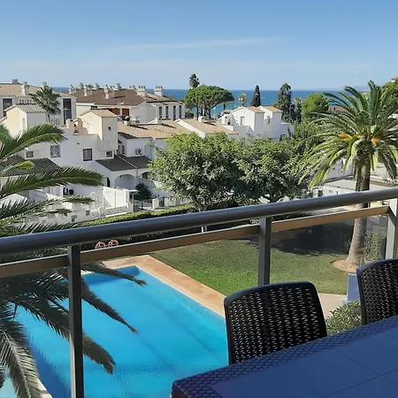 Apartament 50 M De La Plage! Proche Du Centre Ville! Piscine! Vue Sur Et Montagnes! Wifi! 2 Velos A Disposition! *